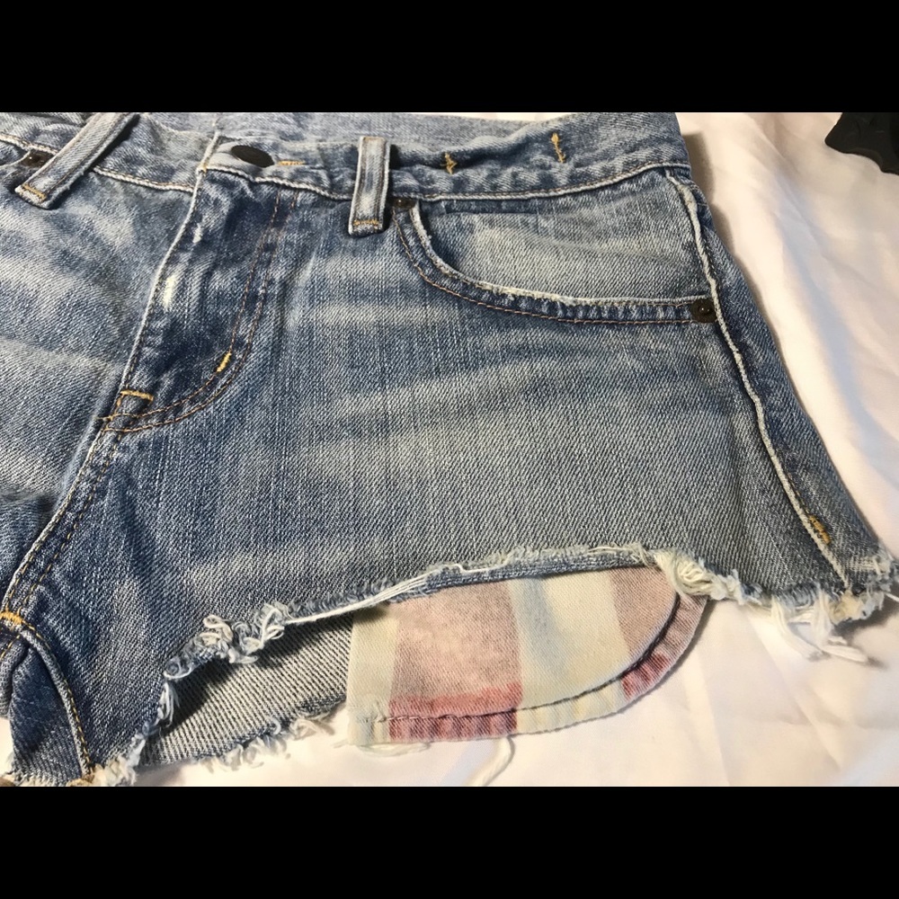 DENIM & SUPPLY RAULPH LAUREN Distressed Shorts 24 - Picture 4 of 9